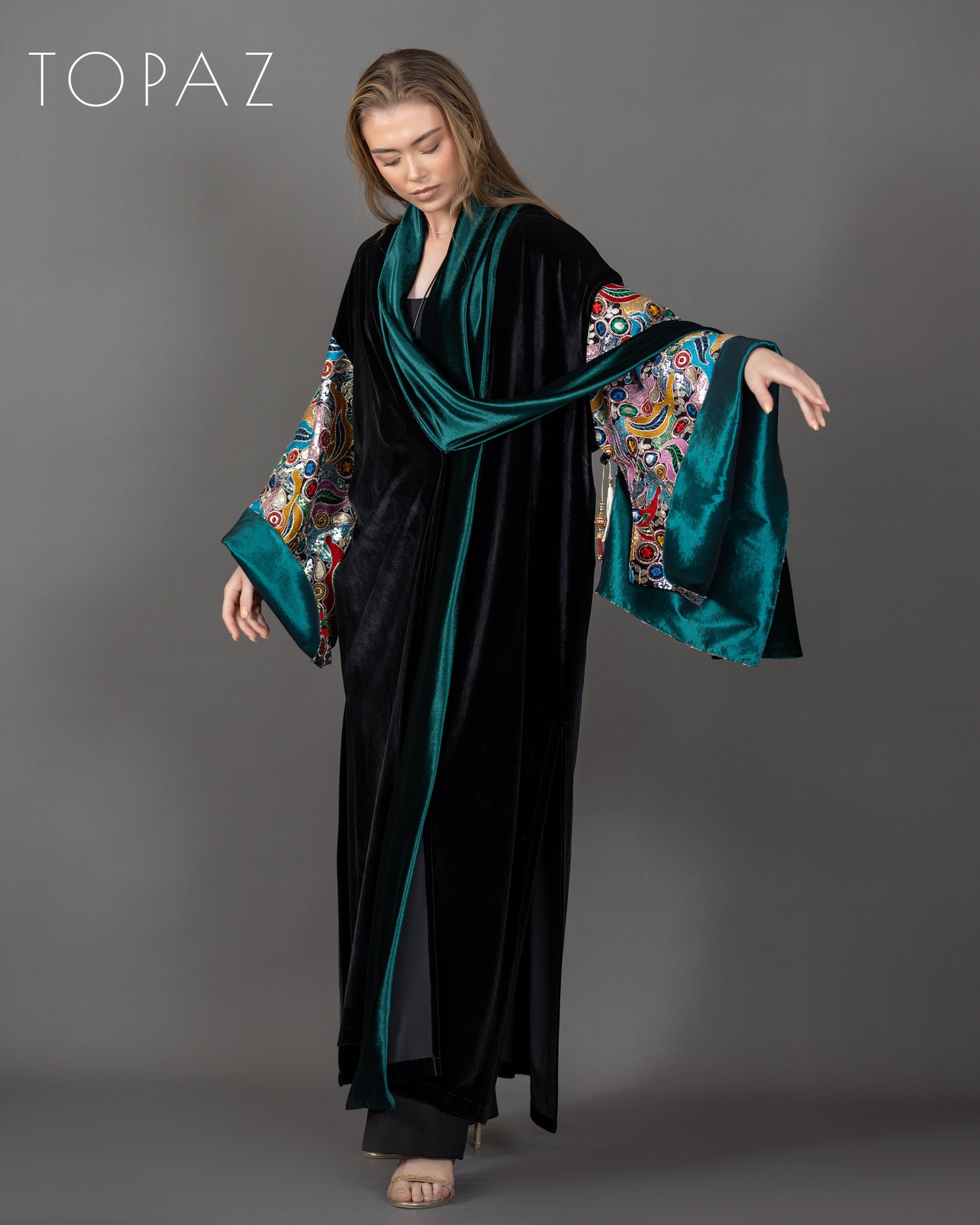 Embroidered Kaftan with Emerald Lining