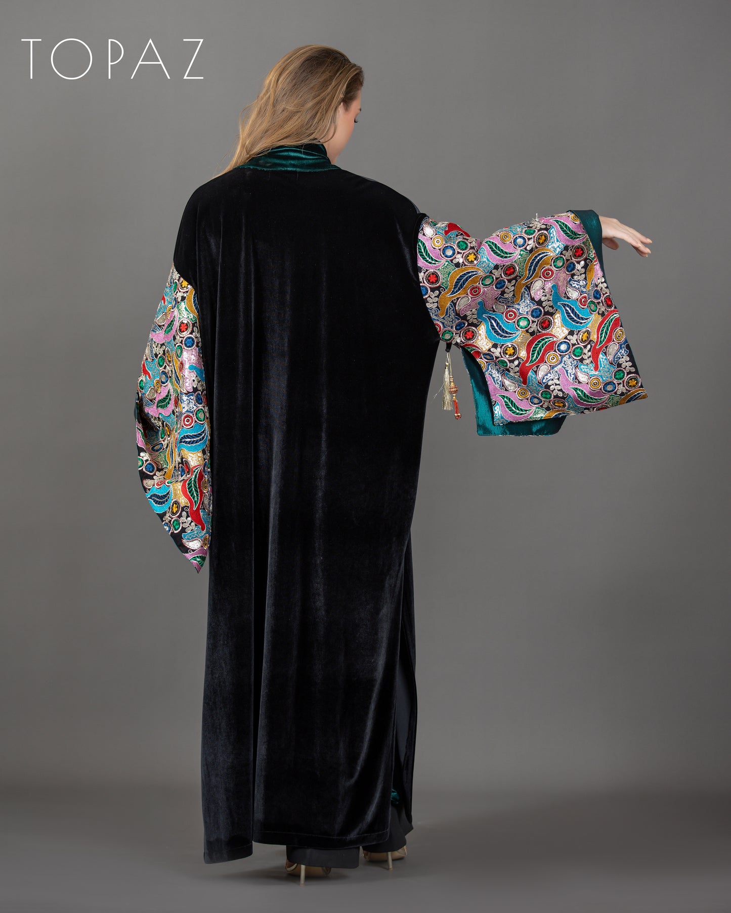 Embroidered Kaftan with Emerald Lining