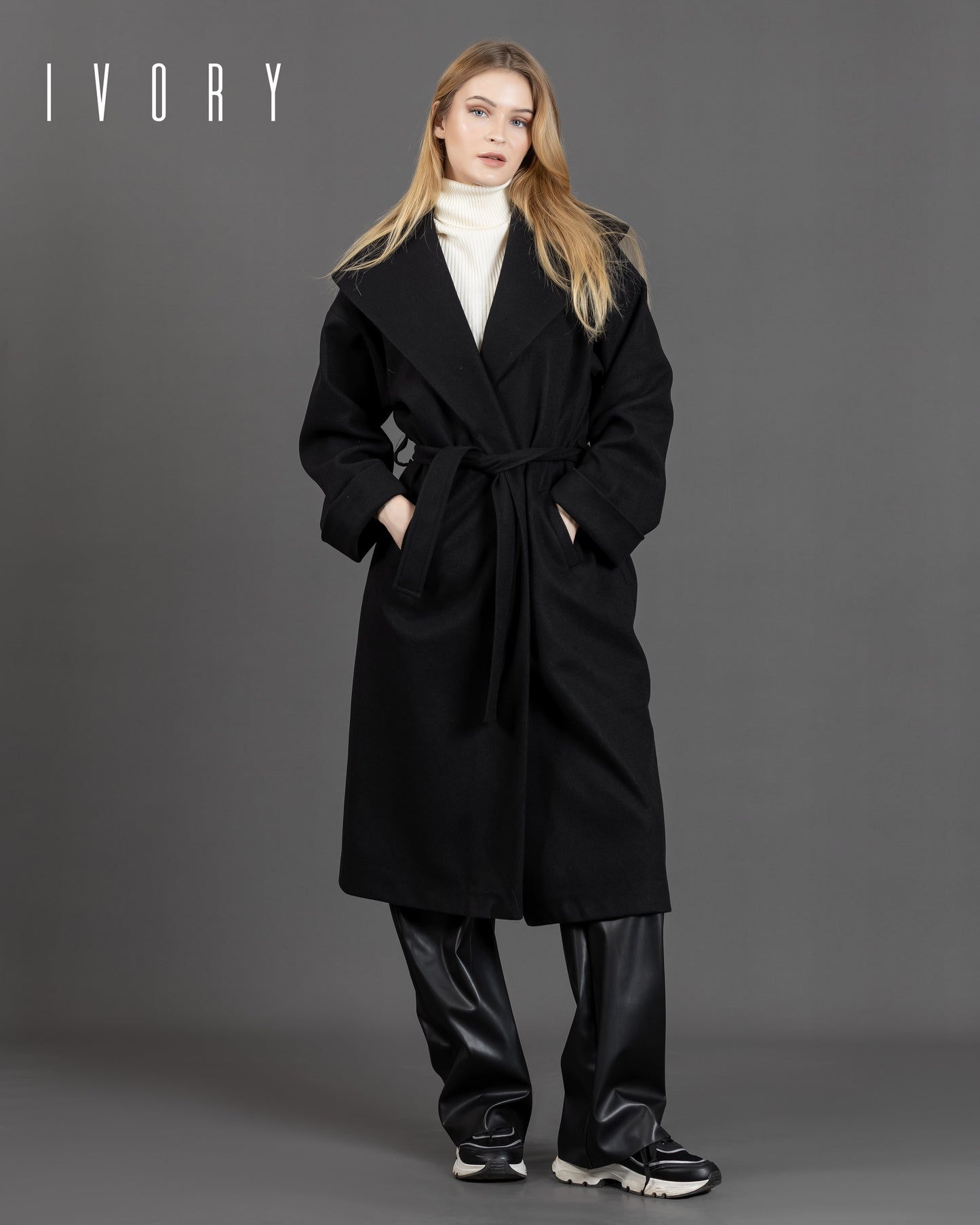 The Harlow Coat