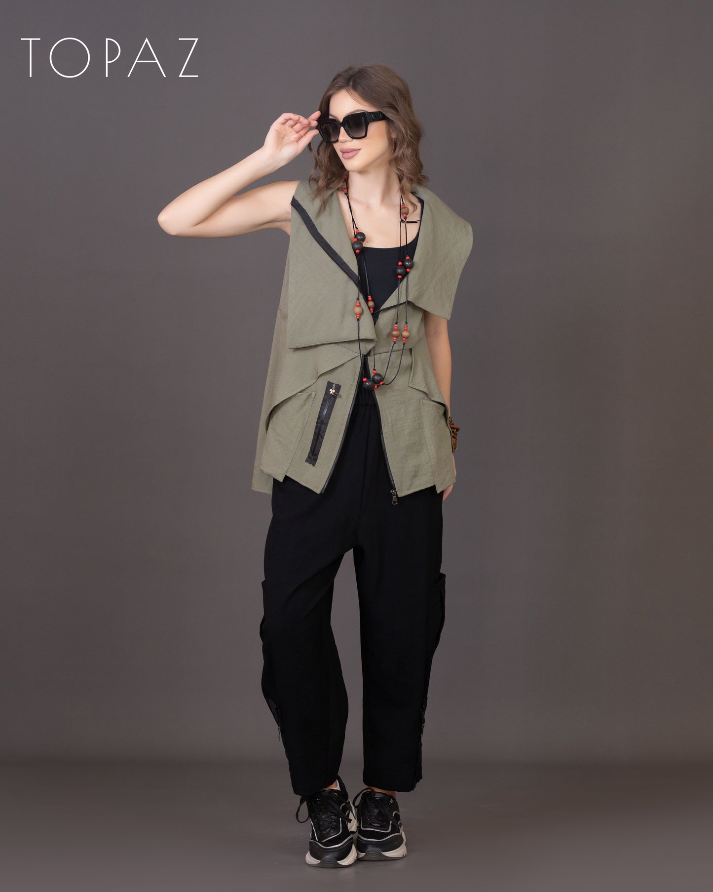 Vest with Black Zipper