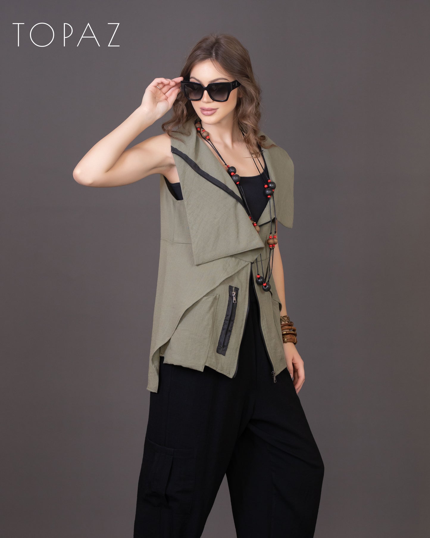Vest with Black Zipper