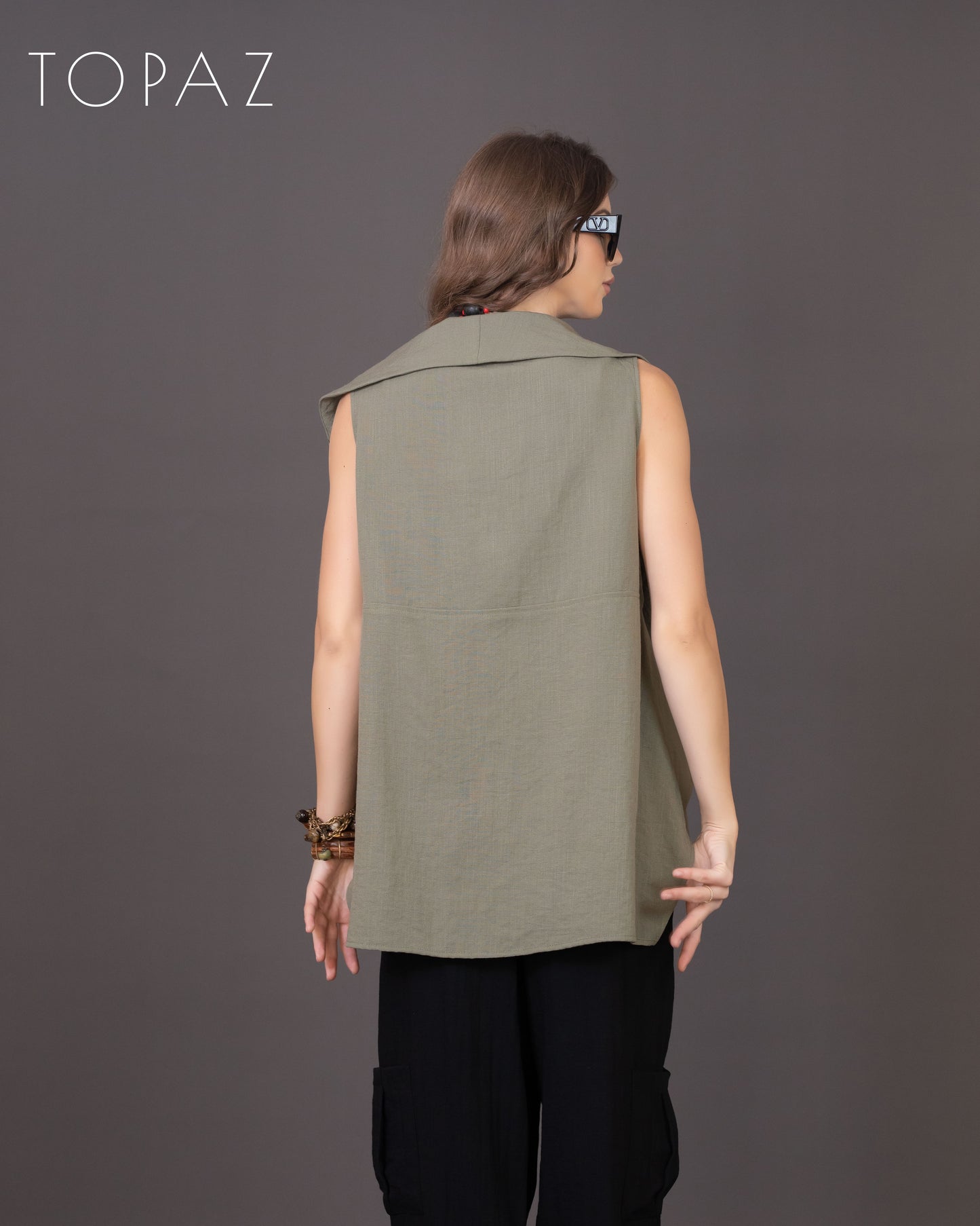 Vest with Black Zipper