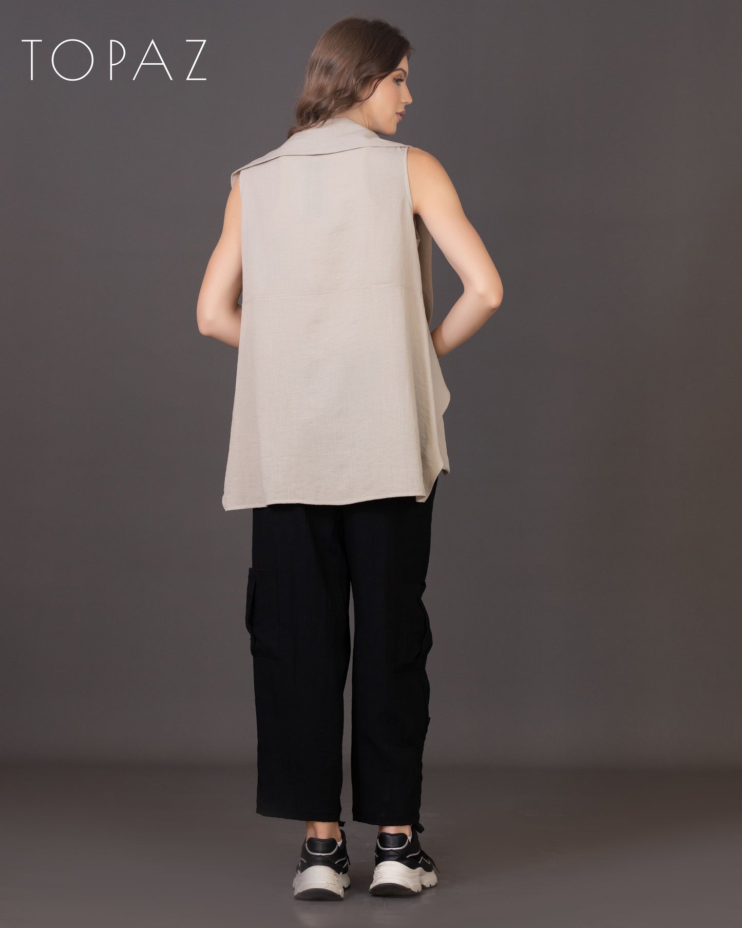 Vest with Black Zipper